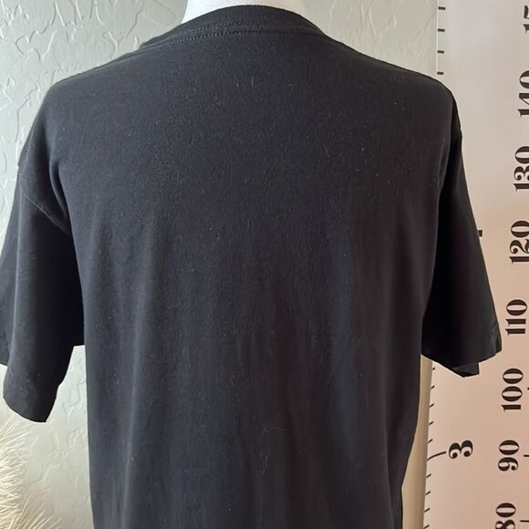 BOB’S Burgers Tina Belcher black tee with graphic Smart strong sensual SZ M - Picture 6 of 10